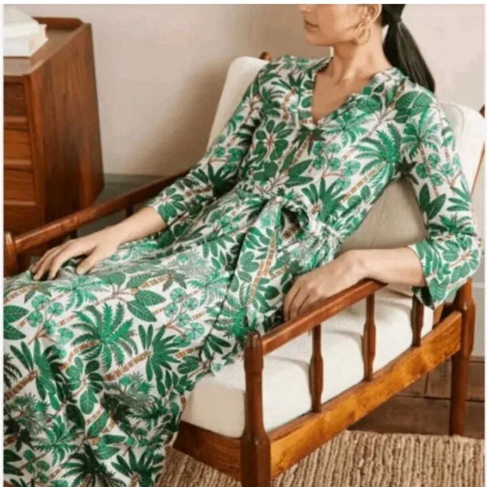 Boden Green Leaf Print Long Sleeve Dress